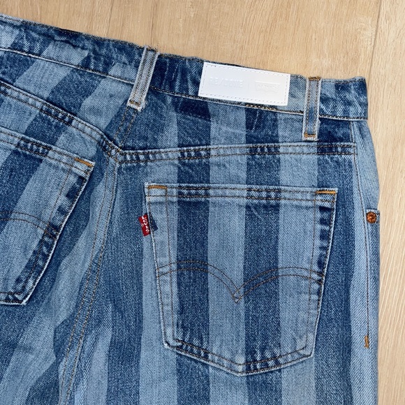 RE/DONE|Levi’s 70’s Straight Jeans with Indigo Stripes, SIZE 27.   0101 - Picture 7 of 14